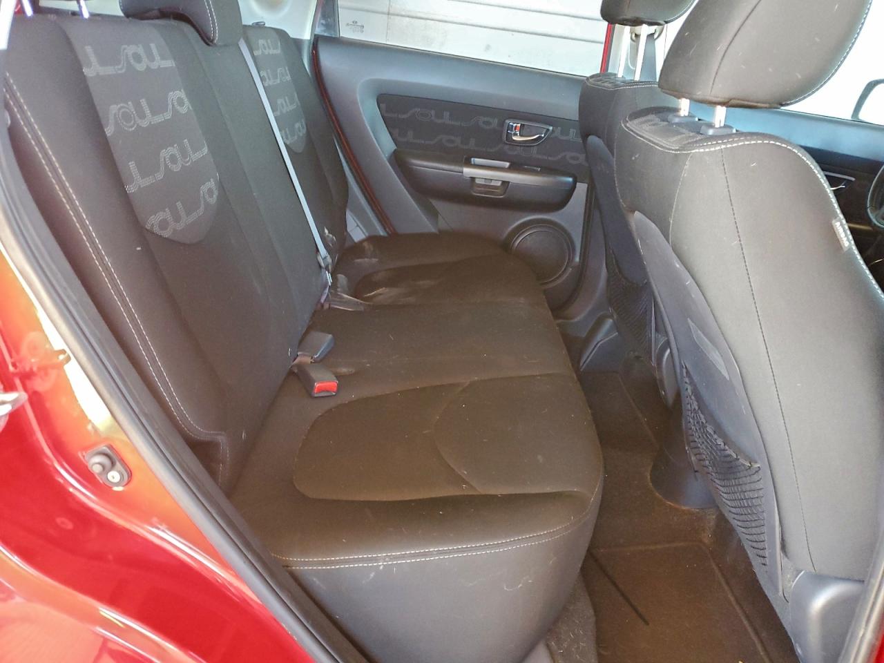 2013 KIA SOUL + photo 10