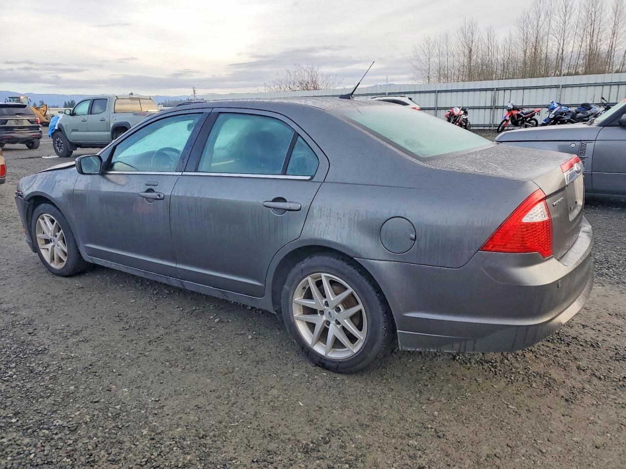 2012 FORD FUSION SEL photo 2