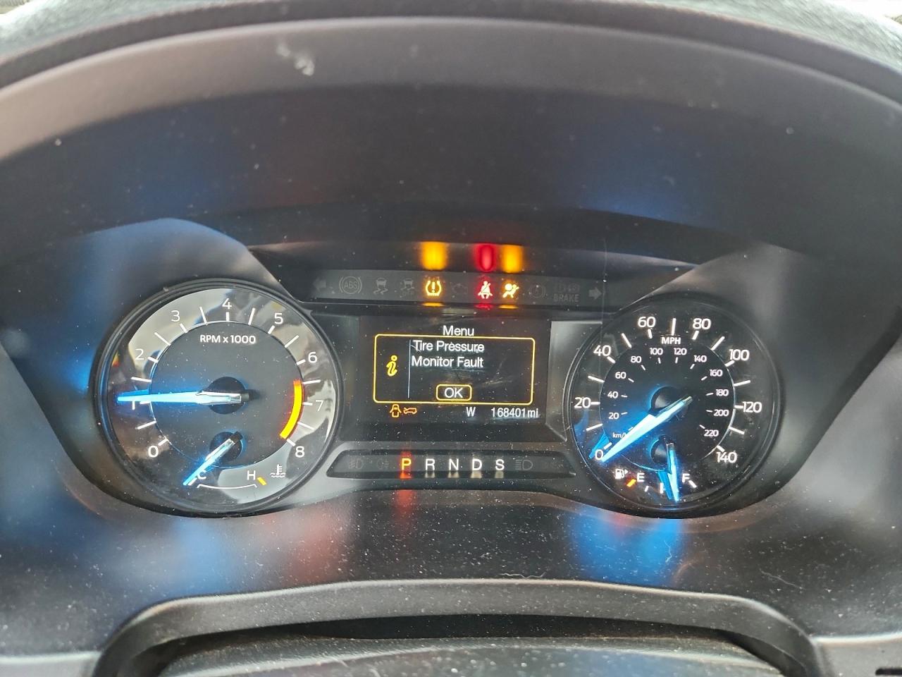 2018 FORD EXPLORER XLT photo 9