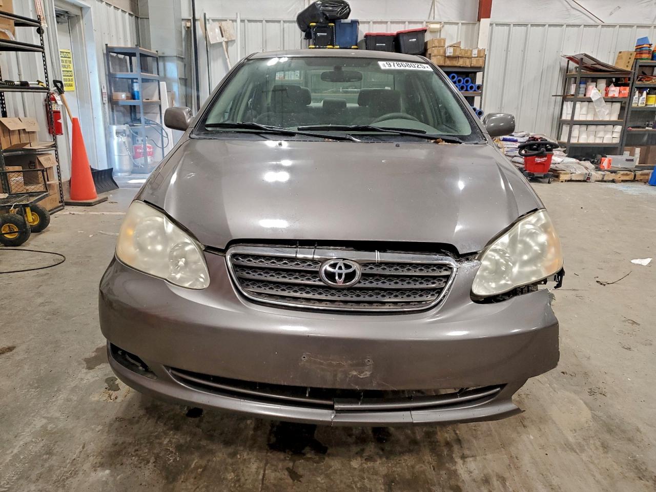 2005 TOYOTA COROLLA CE photo 5