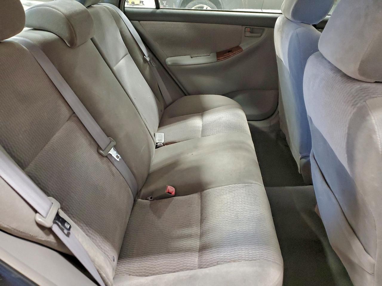 2005 TOYOTA COROLLA CE photo 10