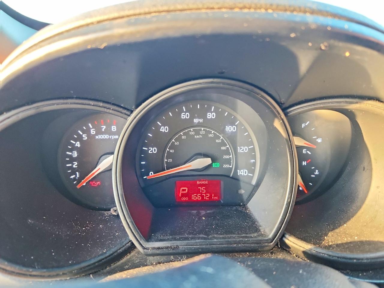 2016 KIA RIO LX photo 9