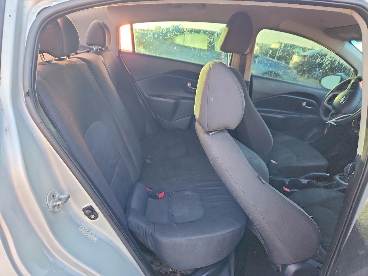 2016 KIA RIO LX photo 10
