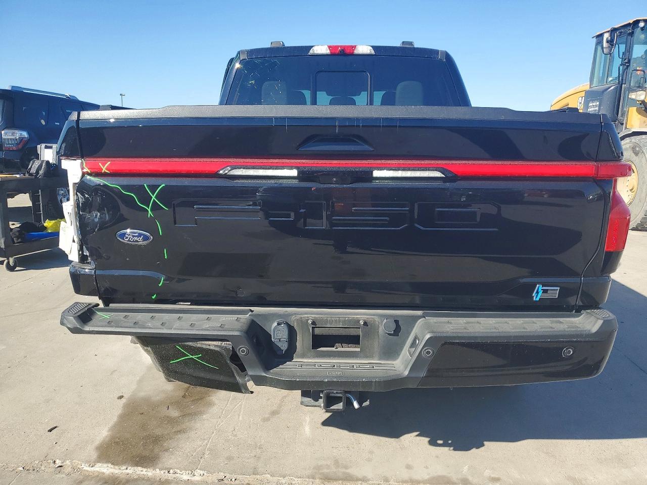 2022 FORD F150 LIGHTNING PRO photo 6