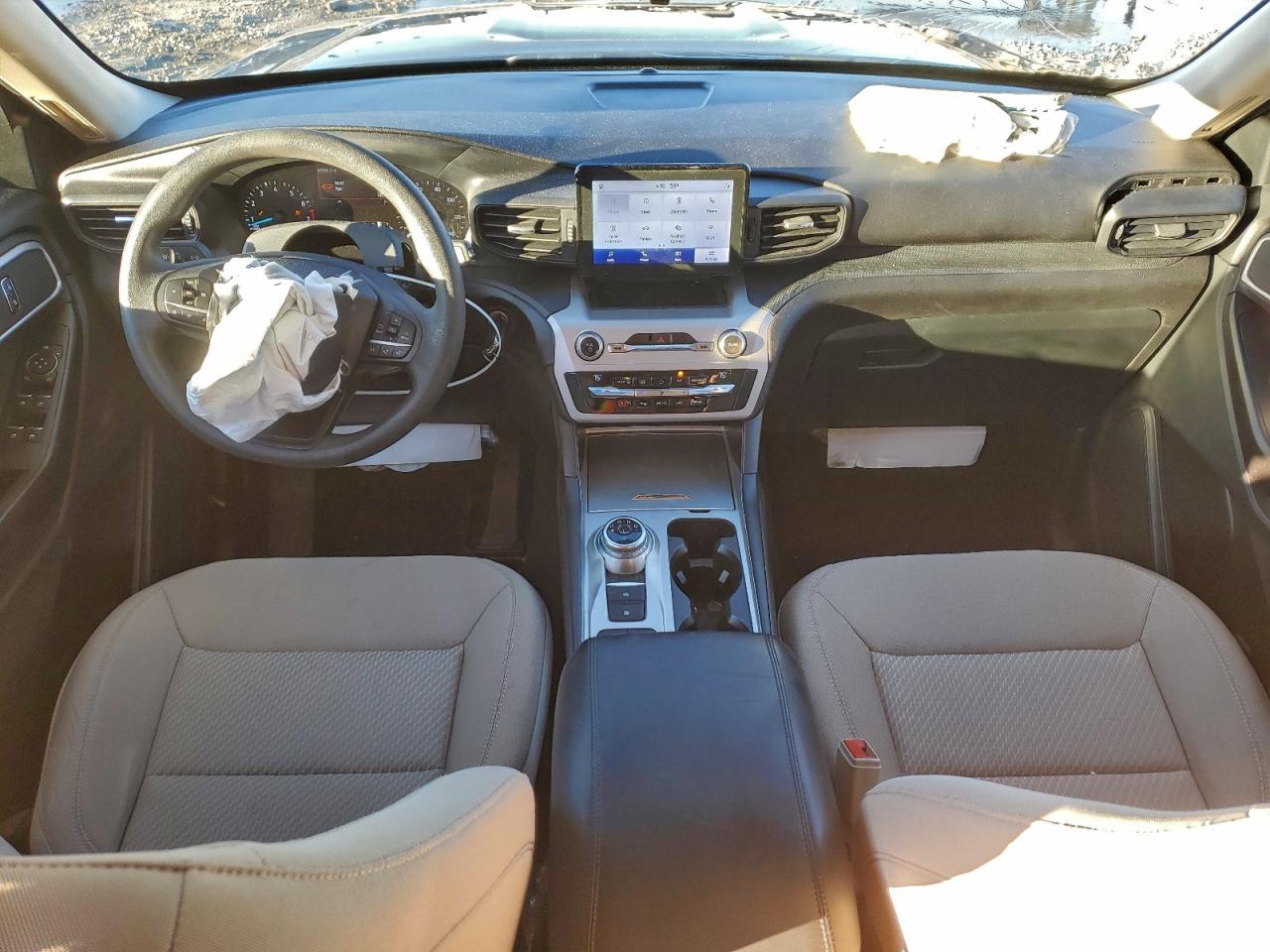2021 FORD EXPLORER photo 8
