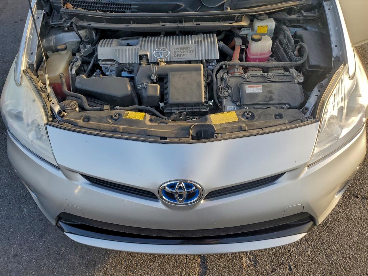 2013 TOYOTA PRIUS photo 11