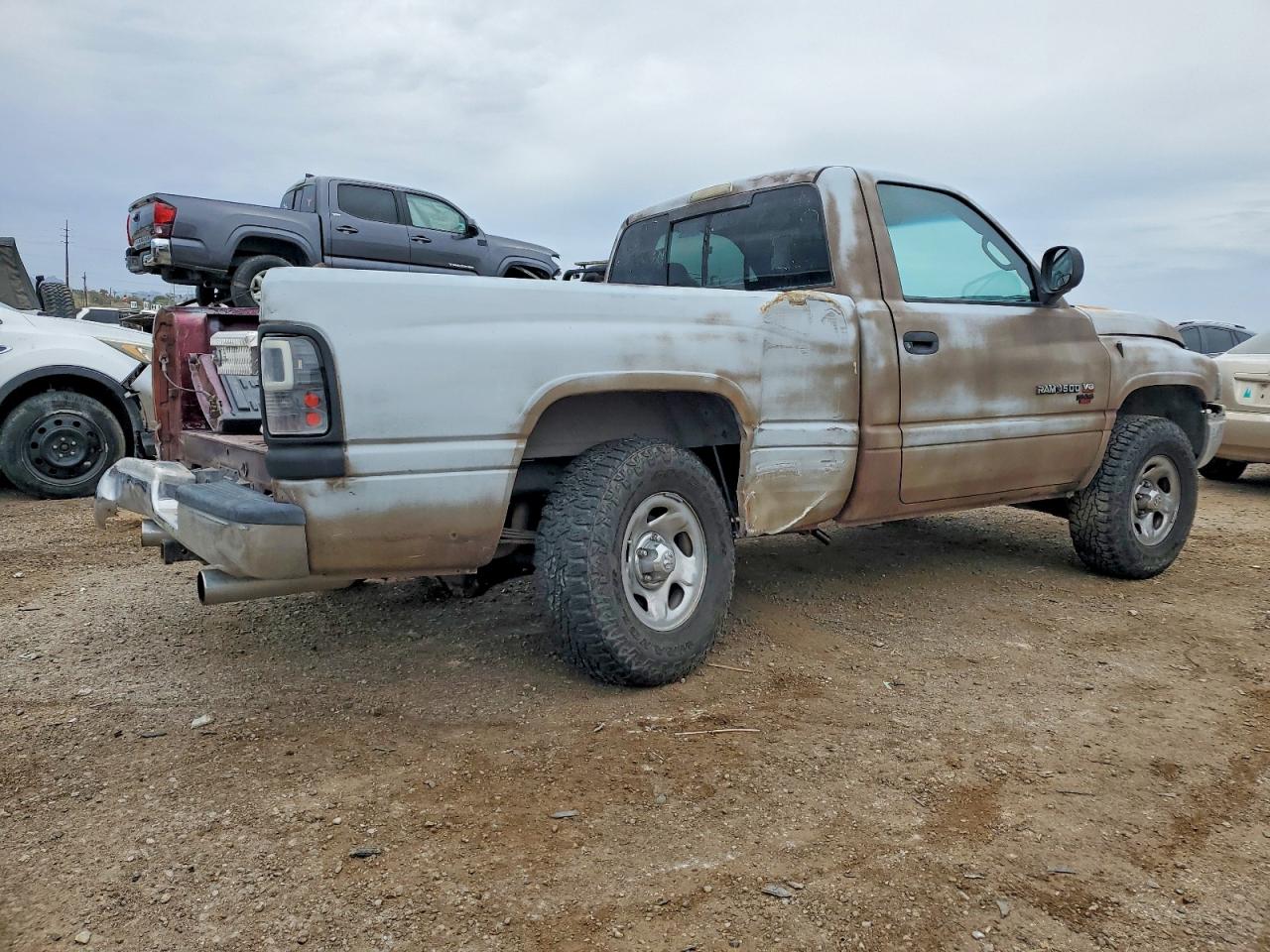 2001 DODGE RAM 1500 photo 5