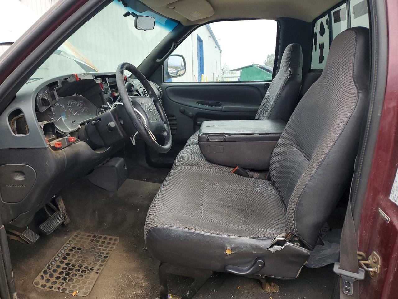 2001 DODGE RAM 1500 photo 13