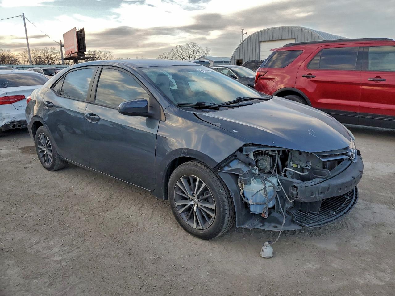 2016 TOYOTA COROLLA L photo 4