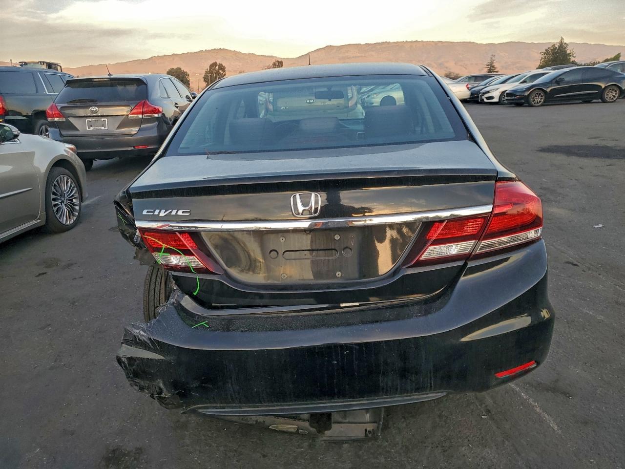 2013 HONDA CIVIC LX photo 6