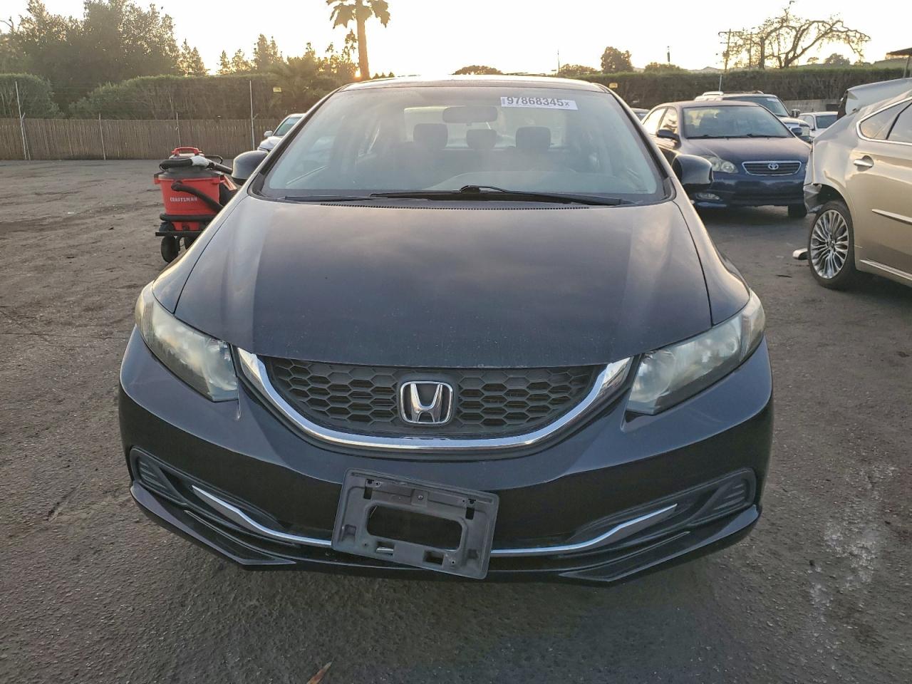 2013 HONDA CIVIC LX photo 5