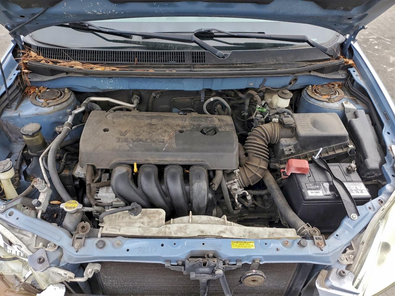 2005 TOYOTA COROLLA MATRIX XR photo 11