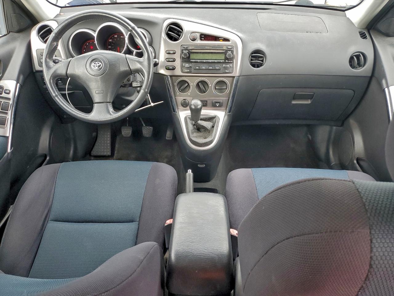 2005 TOYOTA COROLLA MATRIX XR photo 8