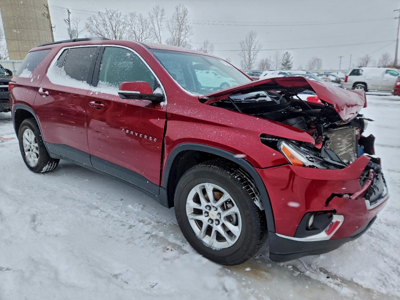 2019 CHEVROLET TRAVERSE LT photo 4