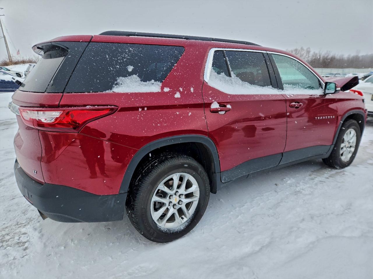 2019 CHEVROLET TRAVERSE LT photo 3