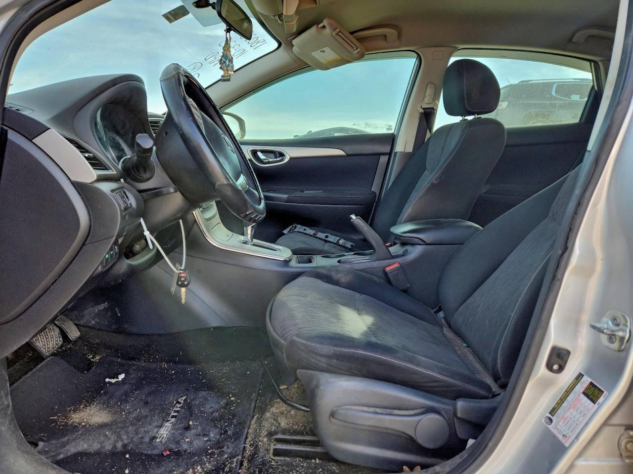 2014 NISSAN SENTRA S photo 7