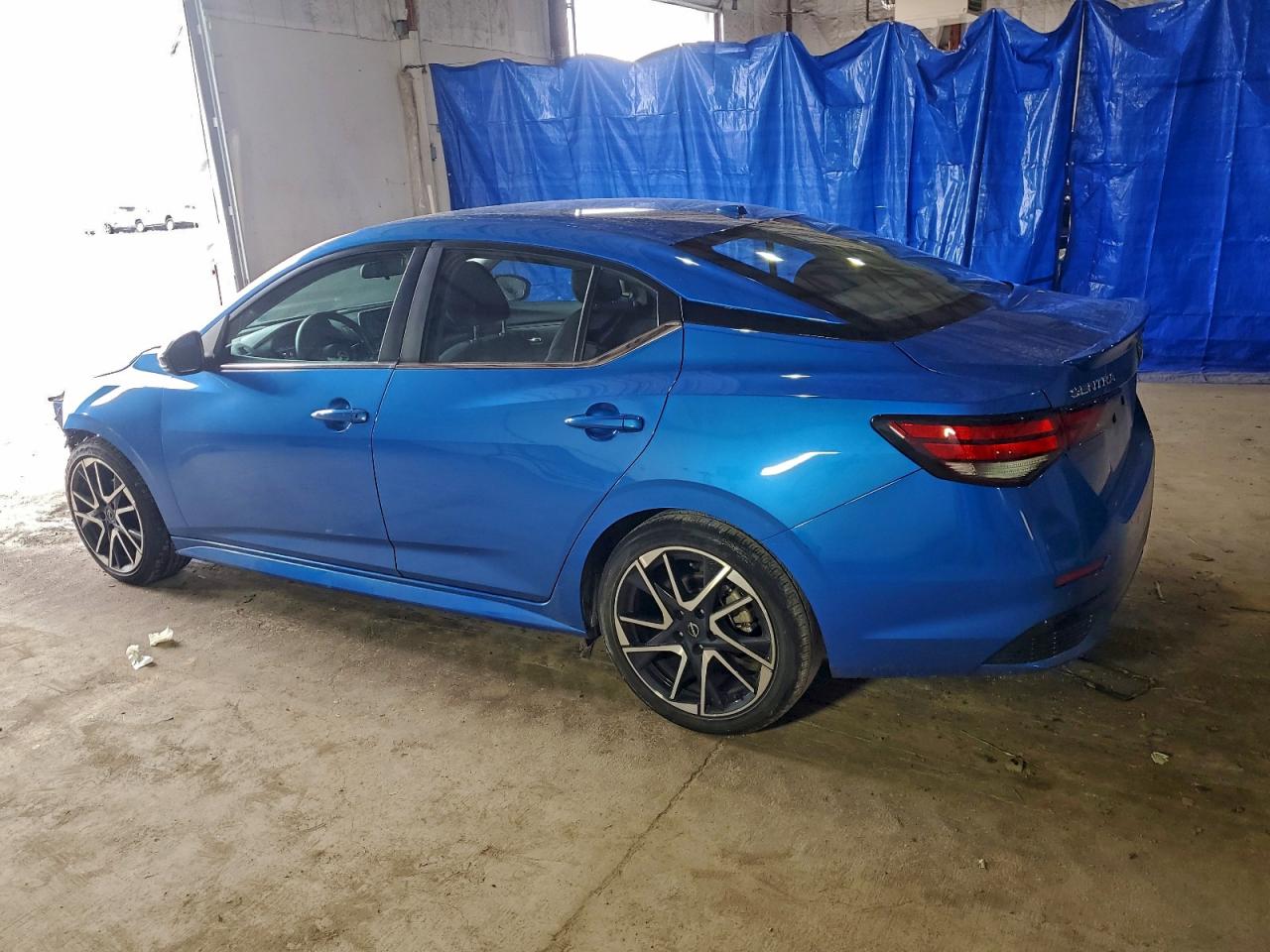 2024 NISSAN SENTRA SR photo 2