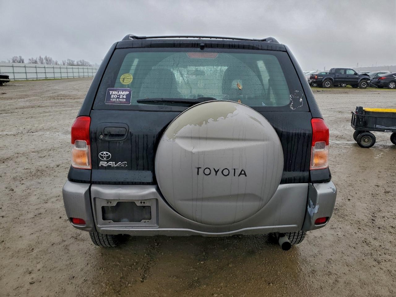 2003 TOYOTA RAV4 photo 6