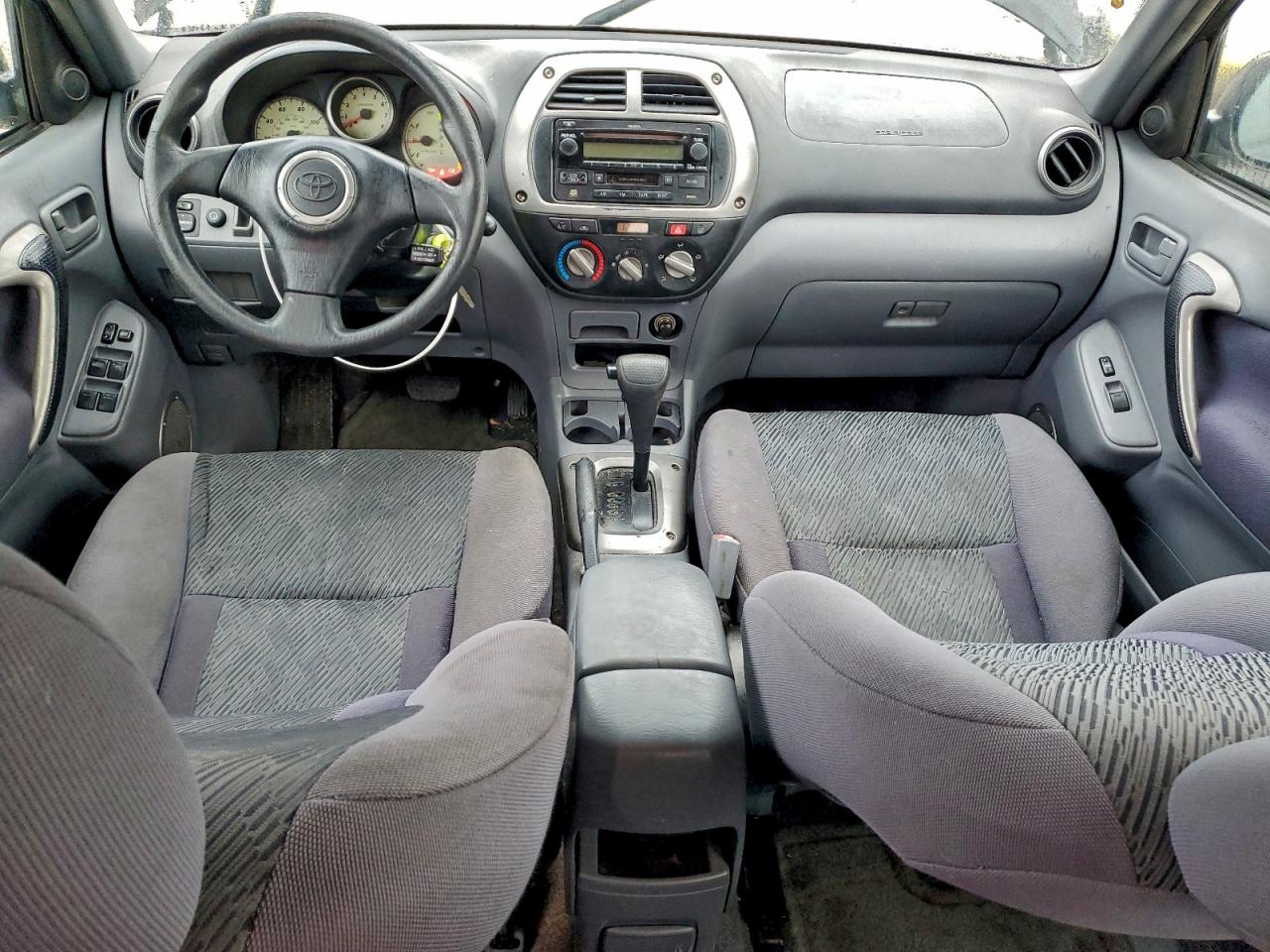2003 TOYOTA RAV4 photo 8