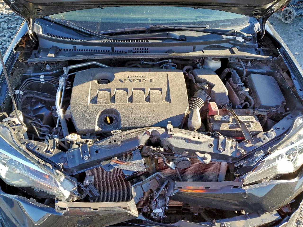 2018 TOYOTA COROLLA L photo 11