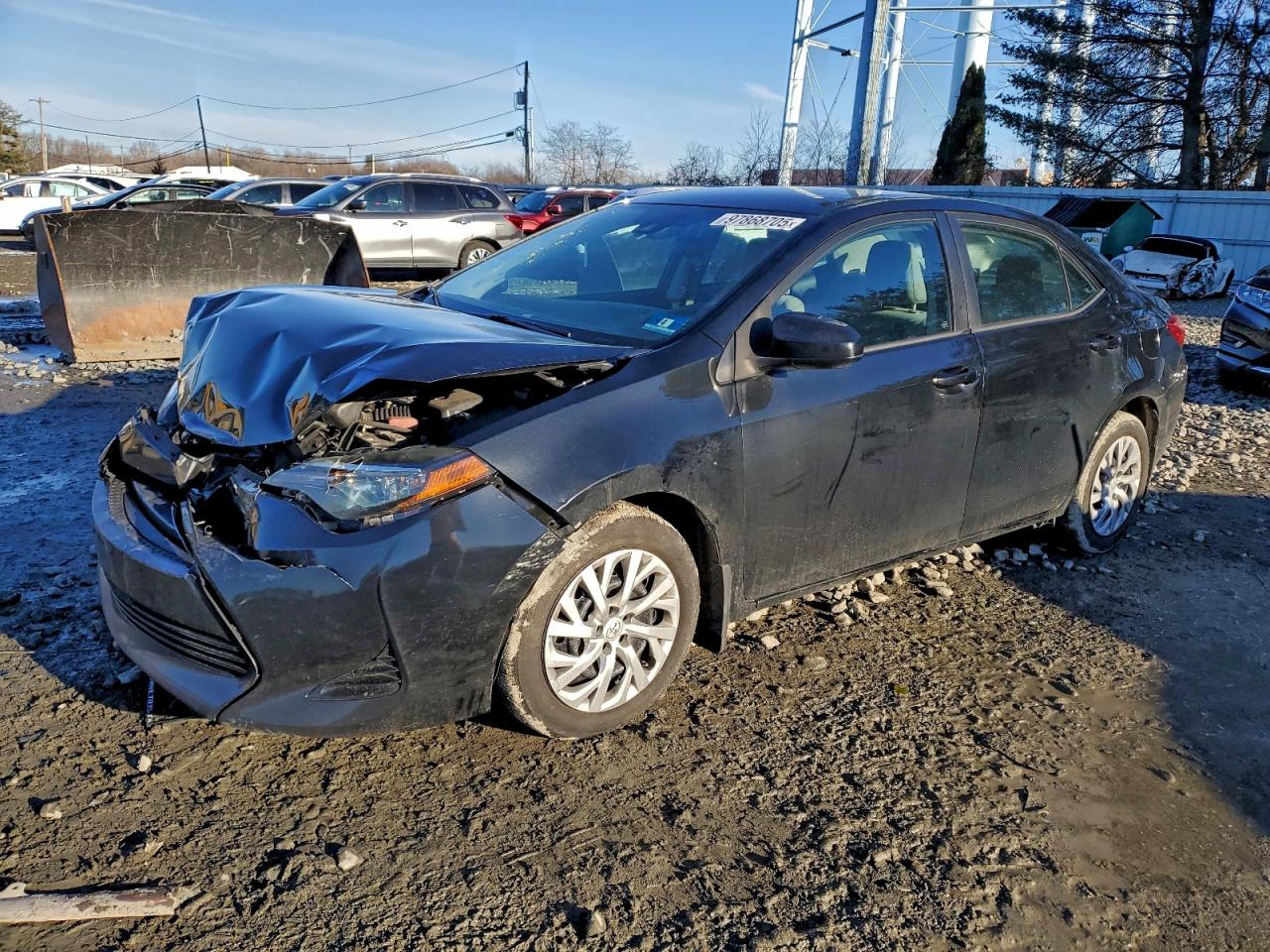 2018 TOYOTA COROLLA