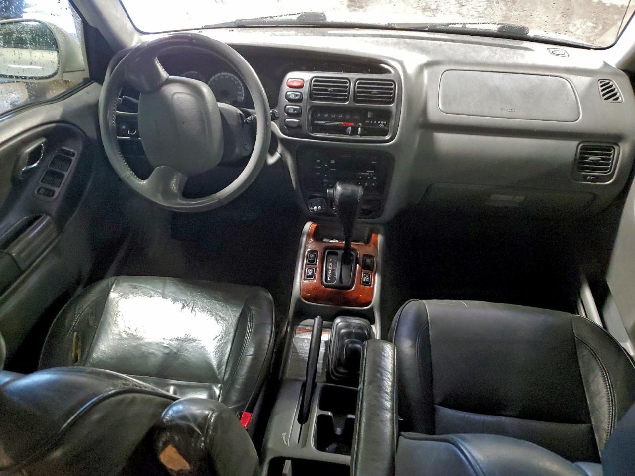 2002 SUZUKI XL7 PLUS photo 8