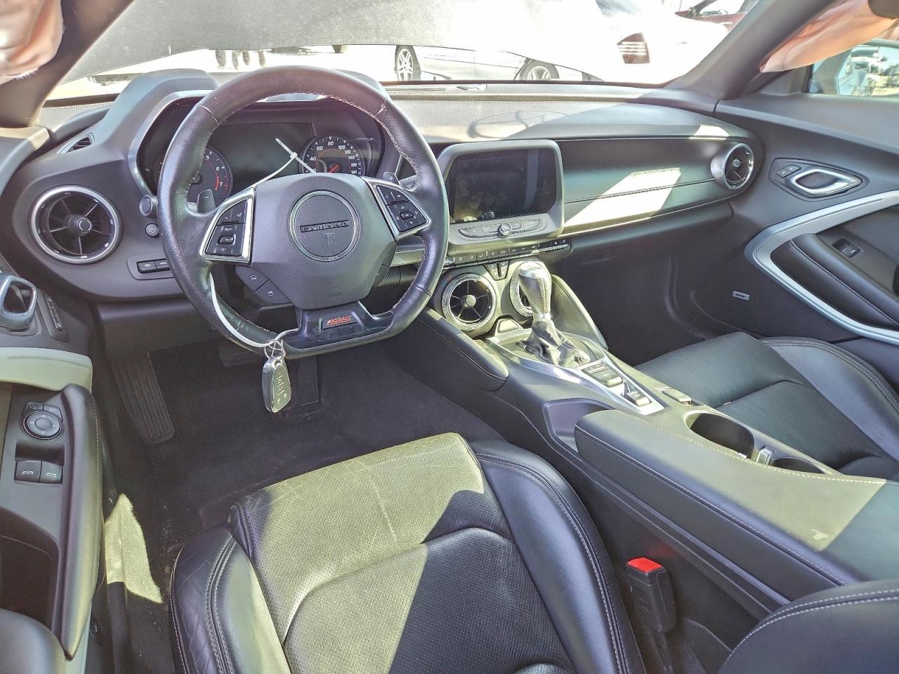 2016 CHEVROLET CAMARO SS photo 8