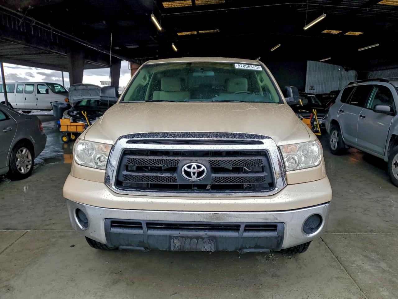 2010 TOYOTA TUNDRA CREWMAX SR5 photo 5