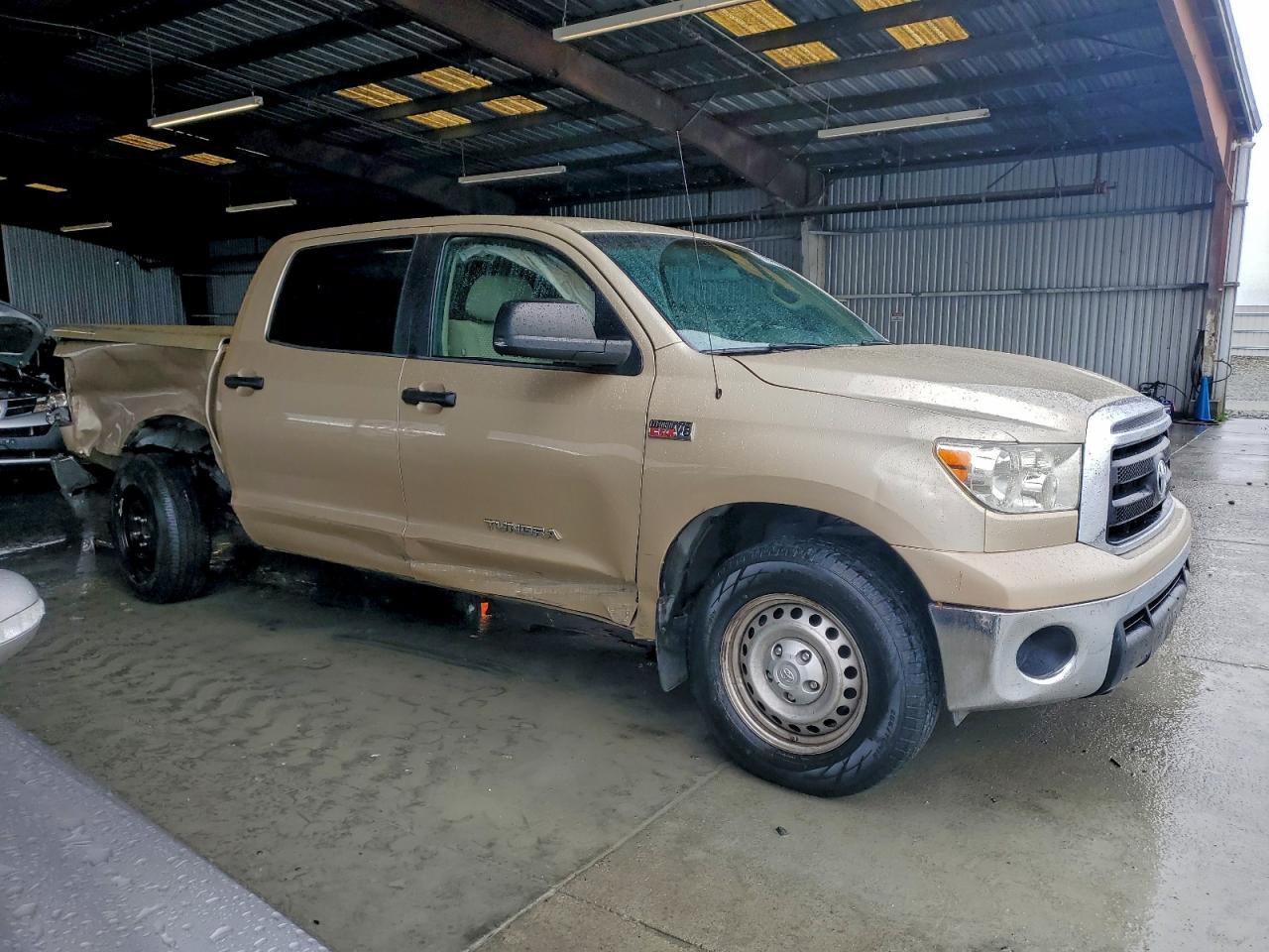 2010 TOYOTA TUNDRA CREWMAX SR5 photo 4