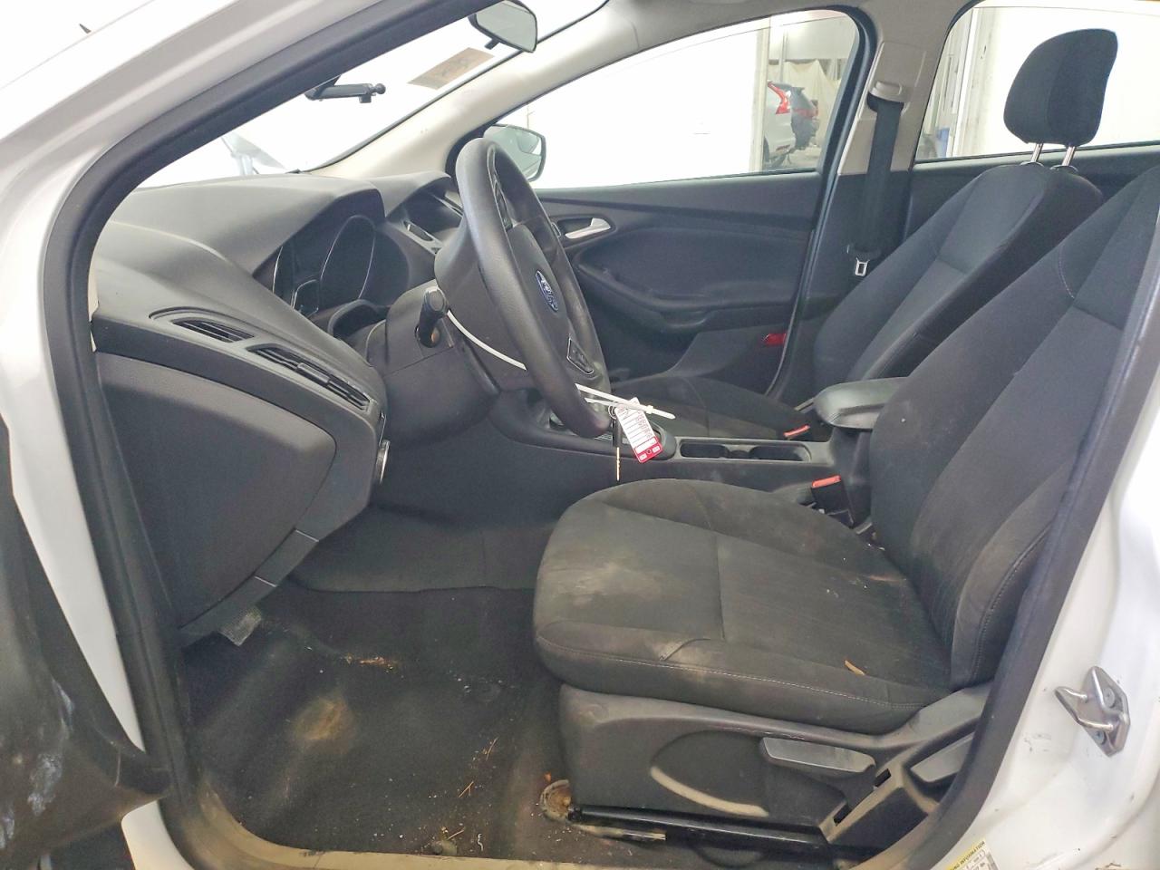 2018 FORD FOCUS SE photo 7