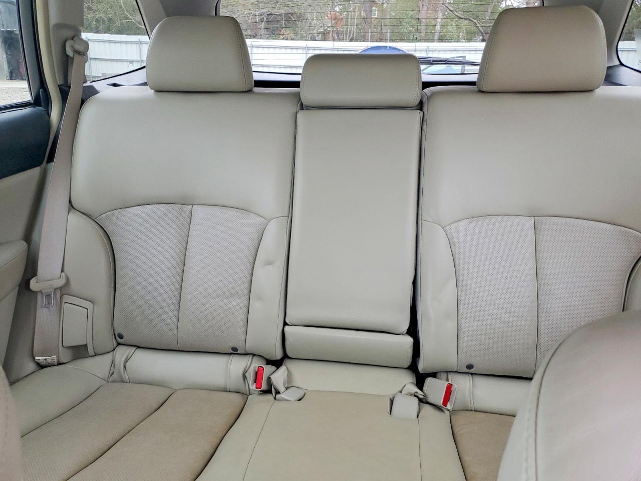 2012 SUBARU OUTBACK 3.6R LIMITED photo 10