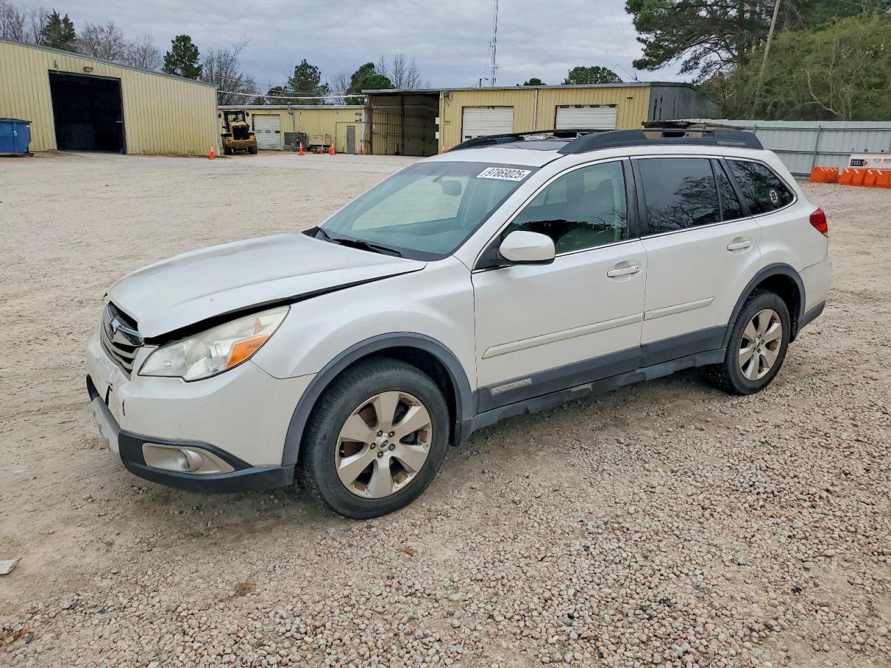 2012 SUBARU OUTBACK