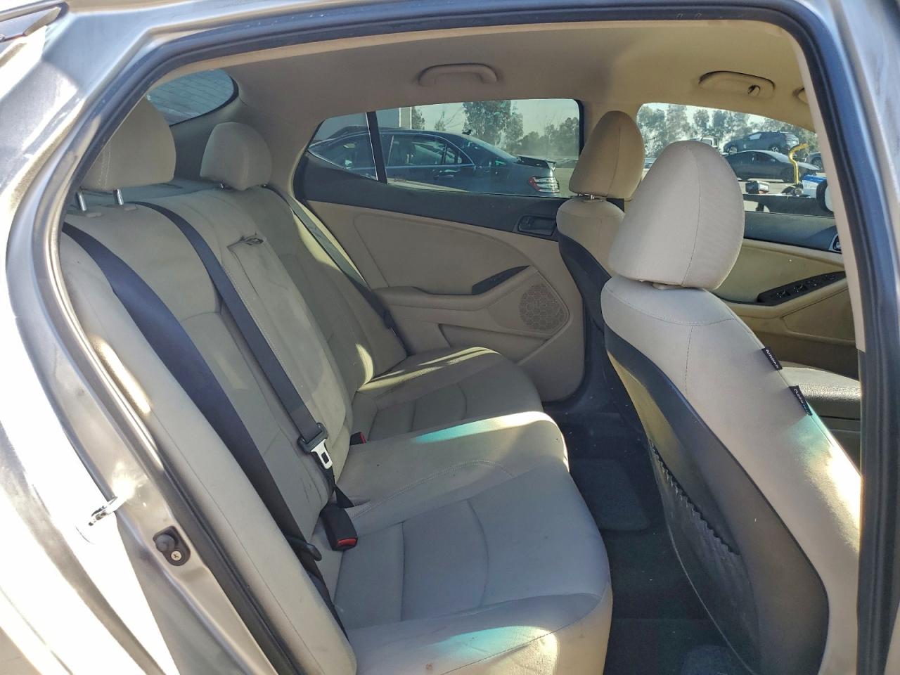 2015 KIA OPTIMA LX photo 19