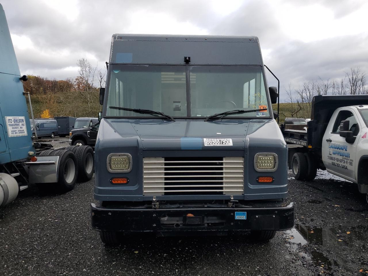 2021 FORD F59 - DELIVERY VAN photo 9