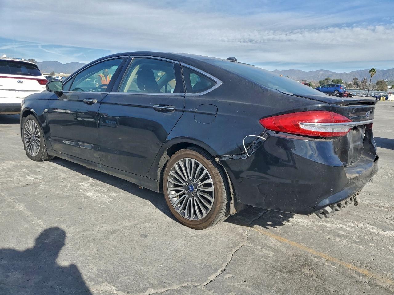 2018 FORD FUSION TITANIUM/PLATINUM HEV photo 3