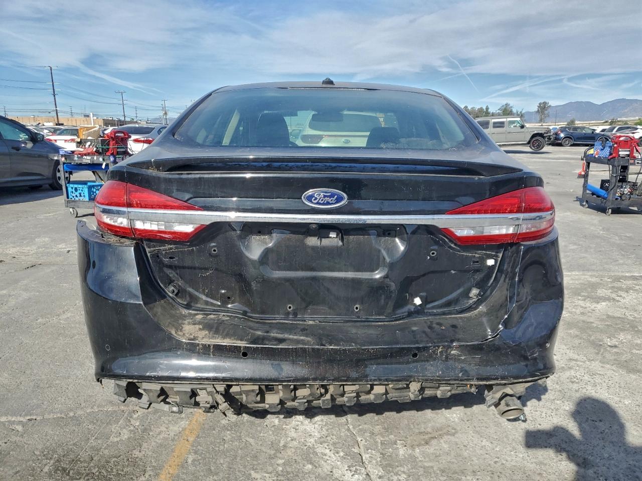 2018 FORD FUSION TITANIUM/PLATINUM HEV photo 11