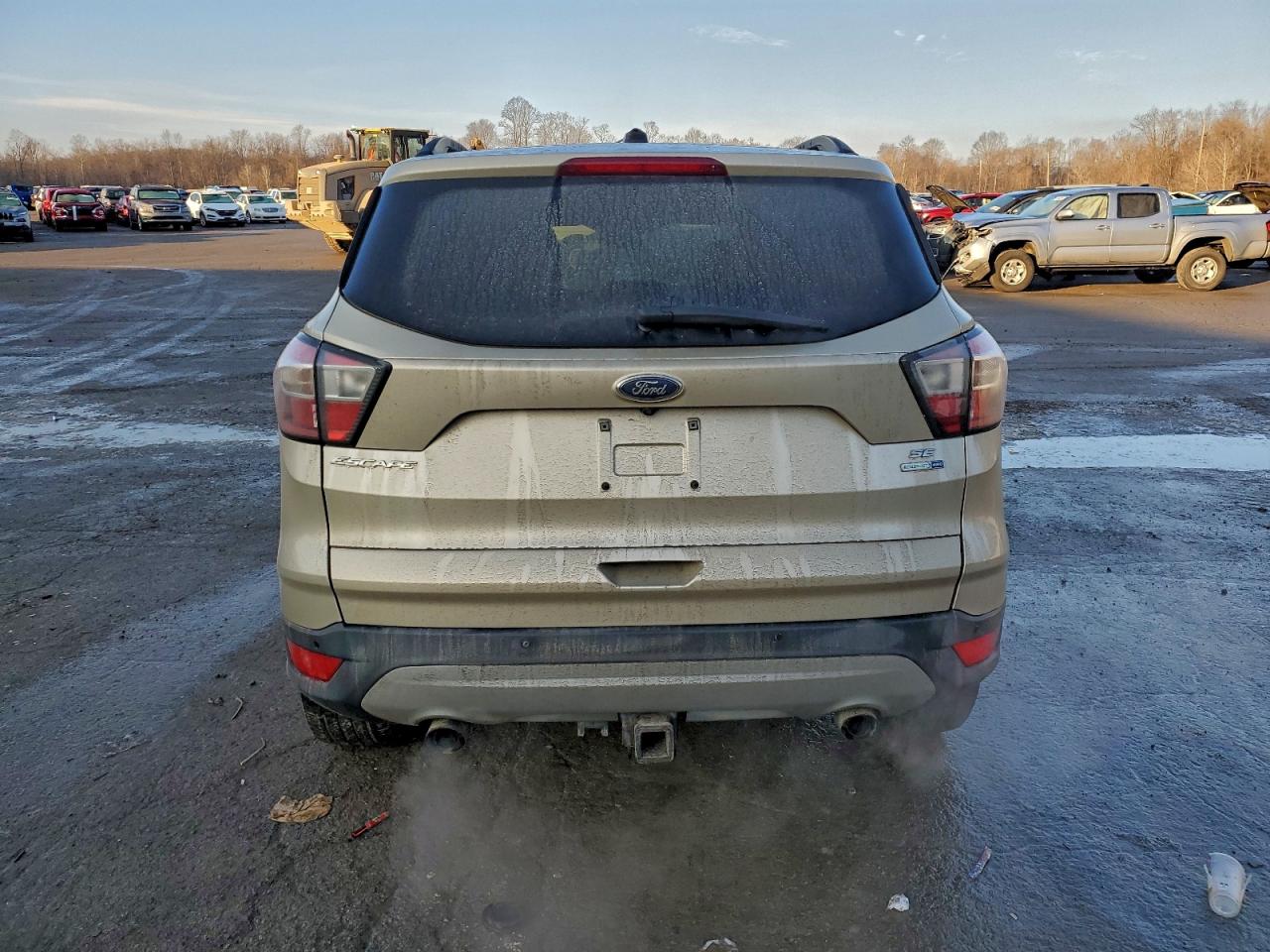 2017 FORD ESCAPE SE photo 11