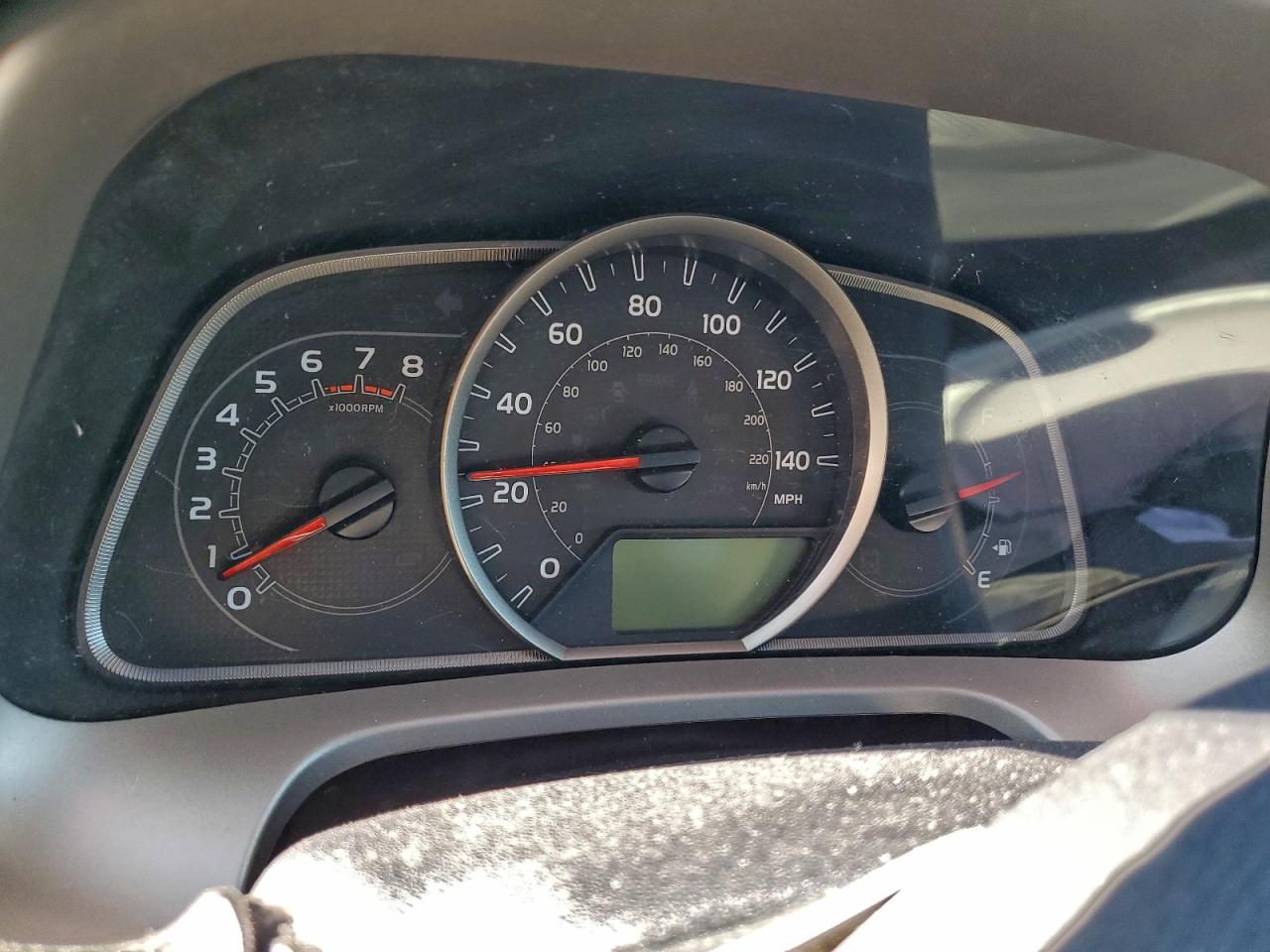 2013 TOYOTA RAV4 XLE photo 9