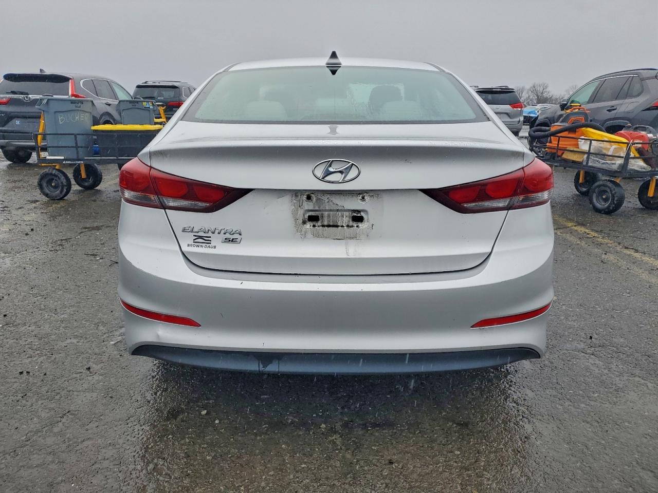 2017 HYUNDAI ELANTRA SE photo 11