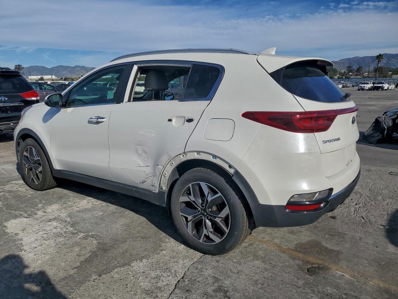 2020 KIA SPORTAGE EX photo 4