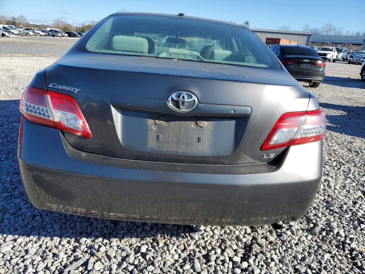 2011 TOYOTA CAMRY BASE photo 6