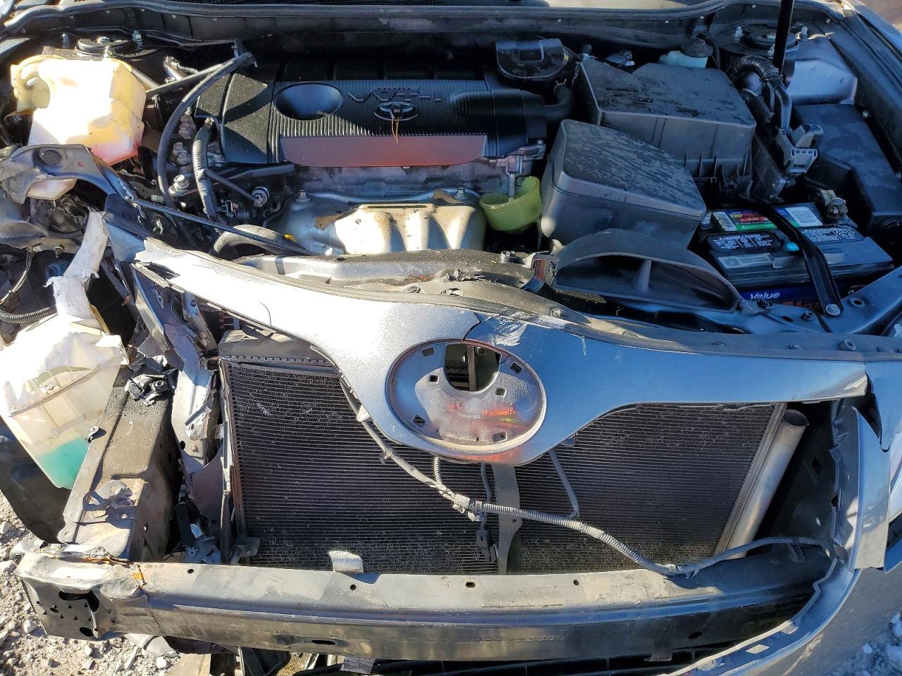 2011 TOYOTA CAMRY BASE photo 11