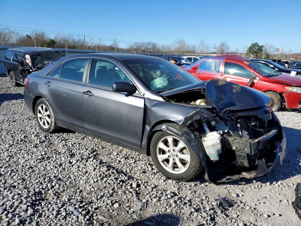 2011 TOYOTA CAMRY BASE photo 4