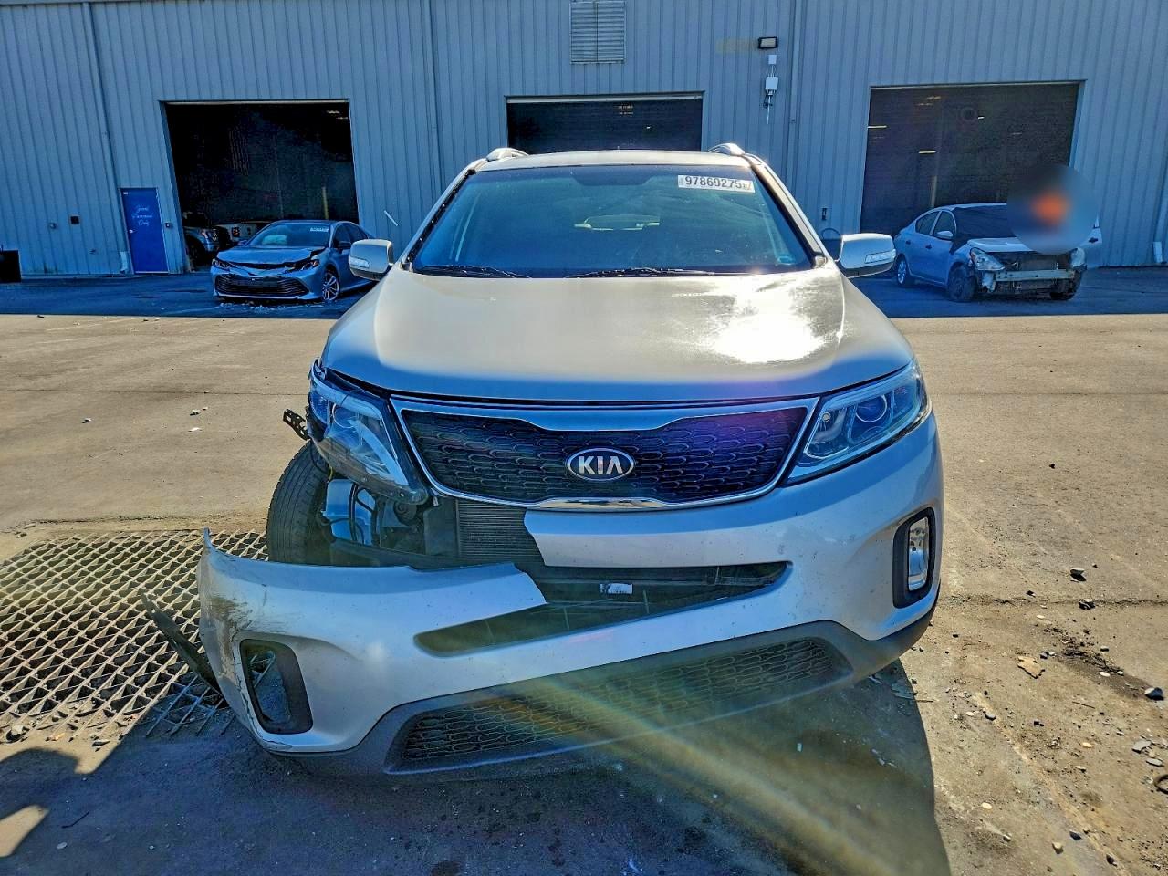 2014 KIA SORENTO photo 5