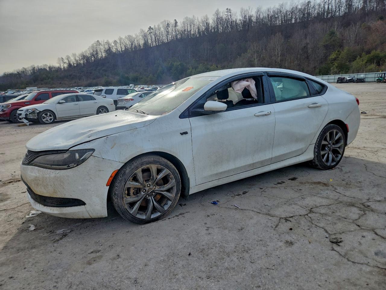 2016 CHRYSLER 200