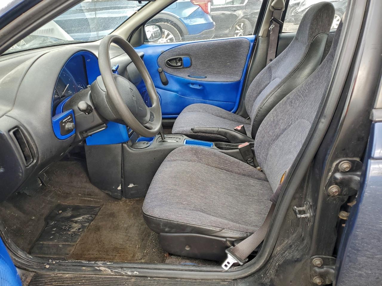 1999 SATURN SL1 photo 7