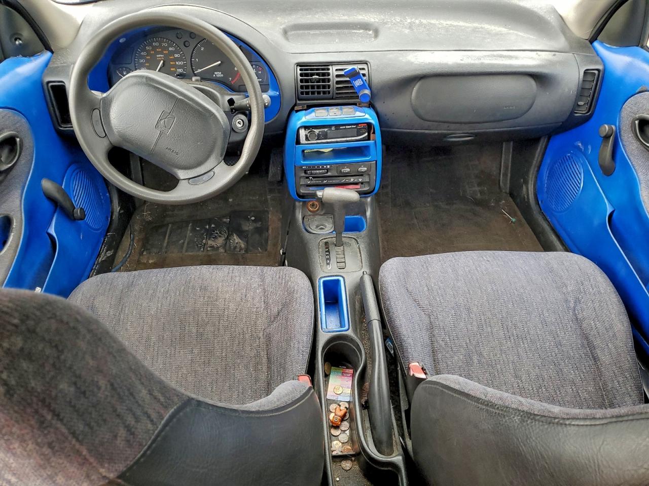 1999 SATURN SL1 photo 8