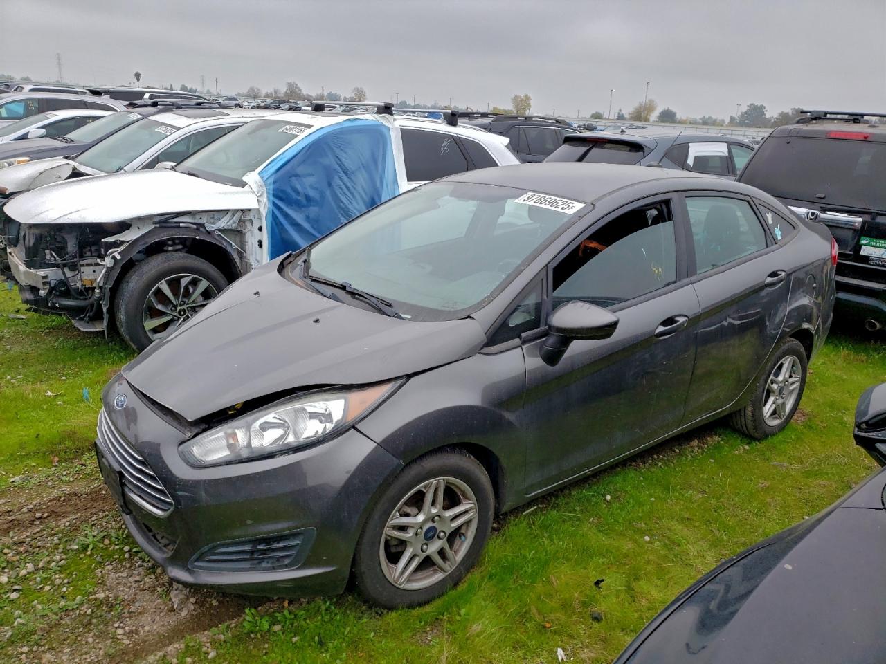 2018 FORD FIESTA SE photo 3