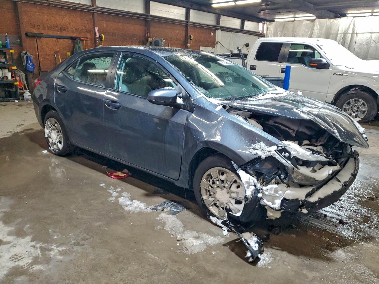 2016 TOYOTA COROLLA L photo 4