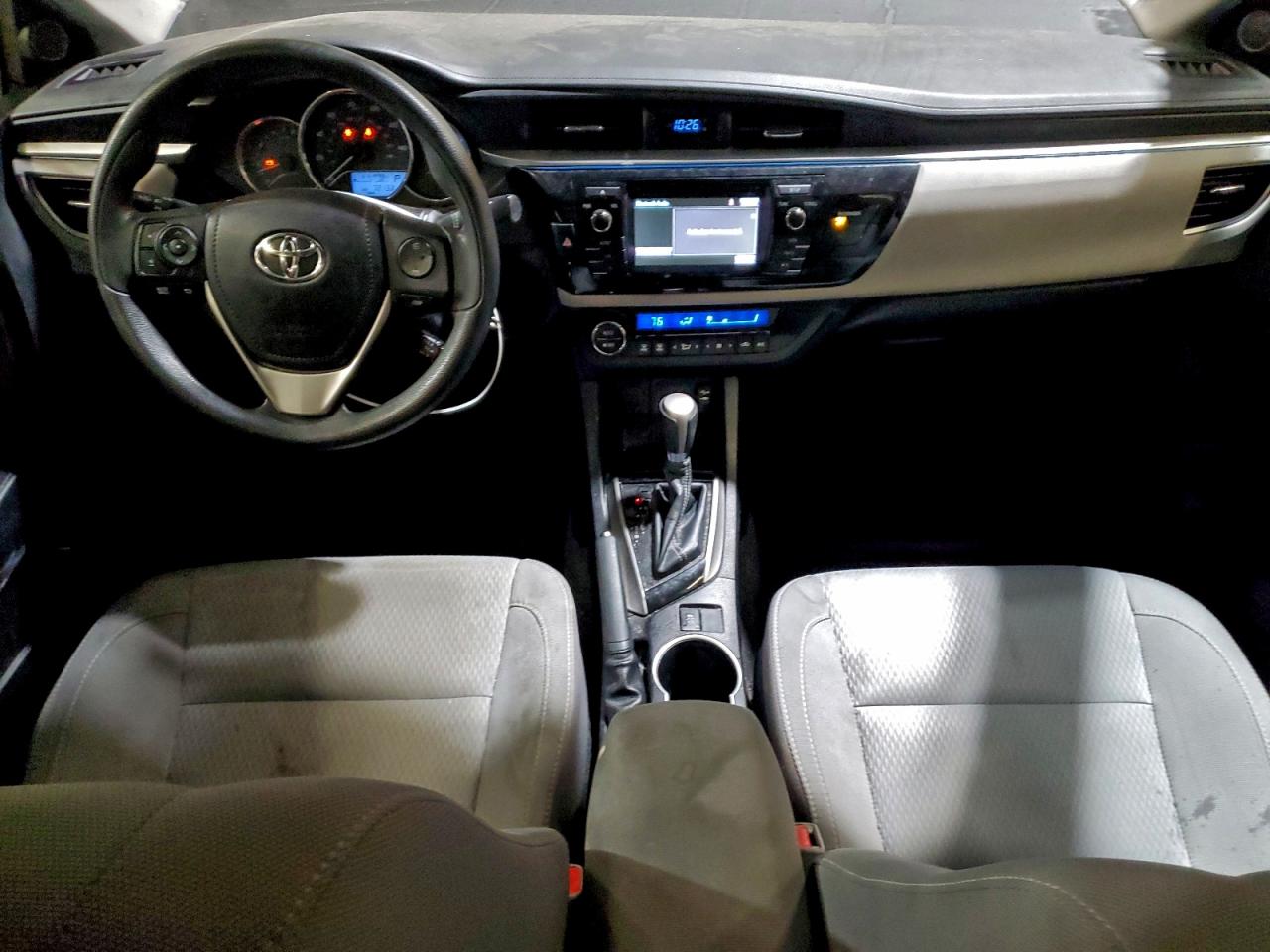 2016 TOYOTA COROLLA L photo 8